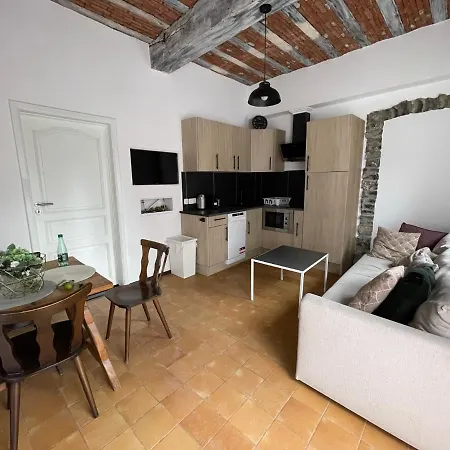 6 Personnes Ferme Du Chateau