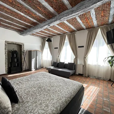 6 Personnes Ferme Du Chateau